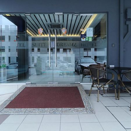 Suite Dreamz Hotel Kuala Lumpur Esterno foto